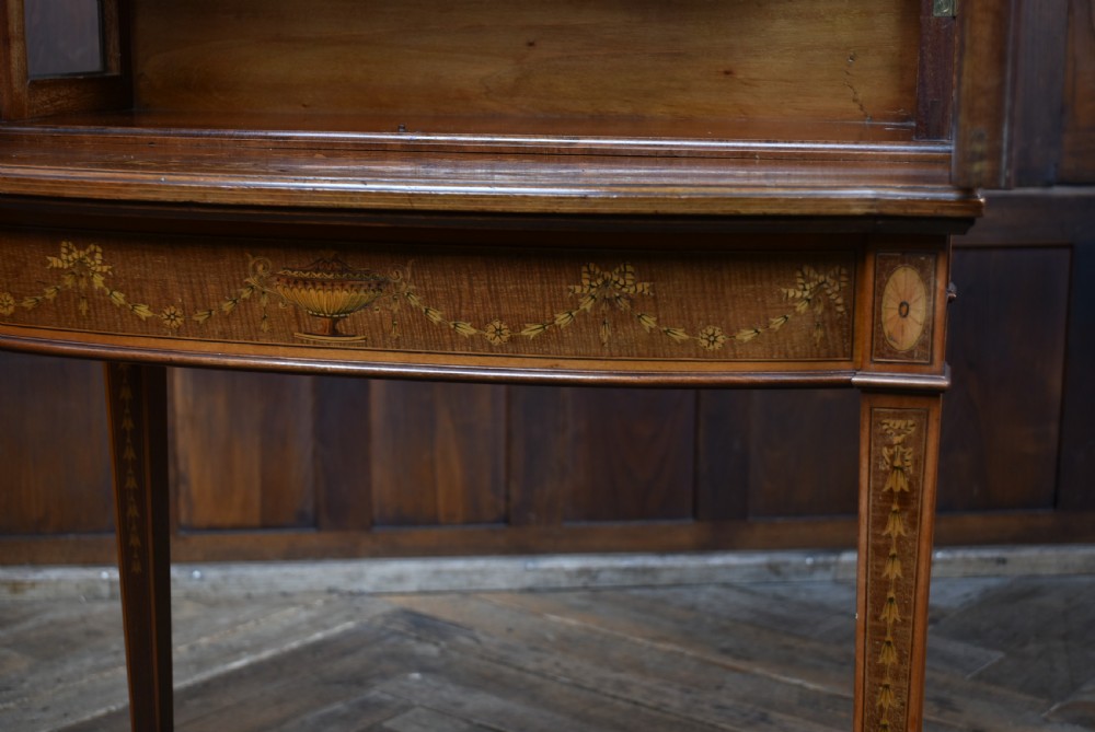 Sheraton Revival Edwardian Mahogany Display Cabinet  View VIII