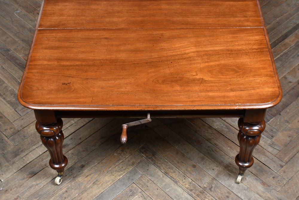 Victorian Mahogany Wind-Out Table View IV