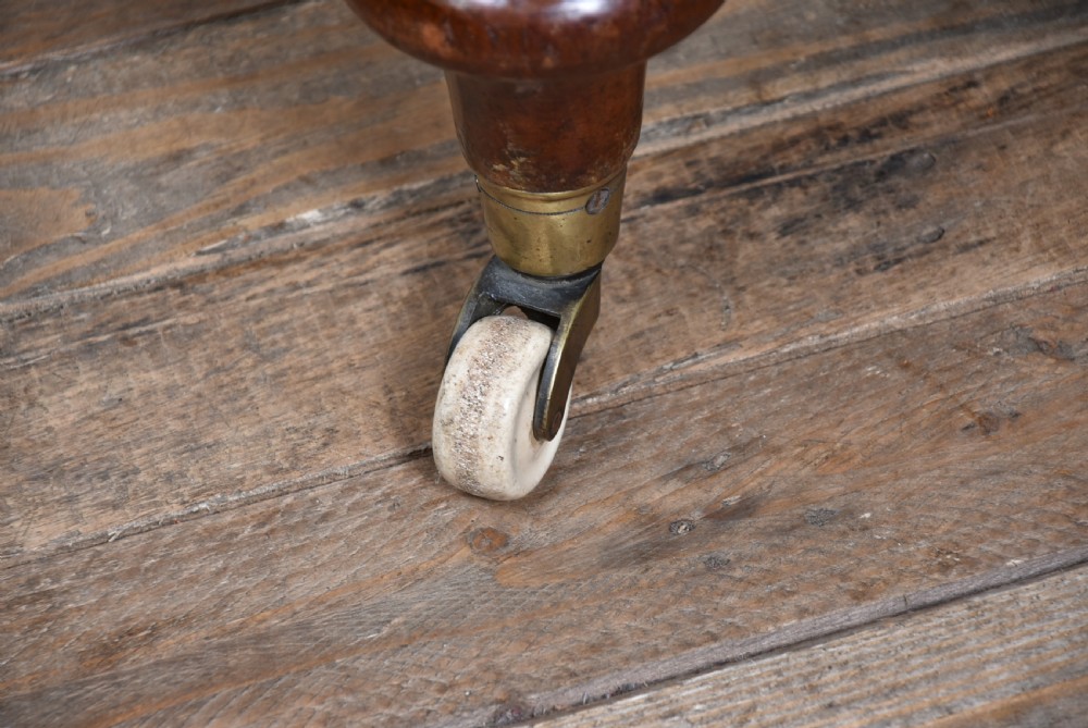 Victorian Mahogany Wind-Out Table View XIV
