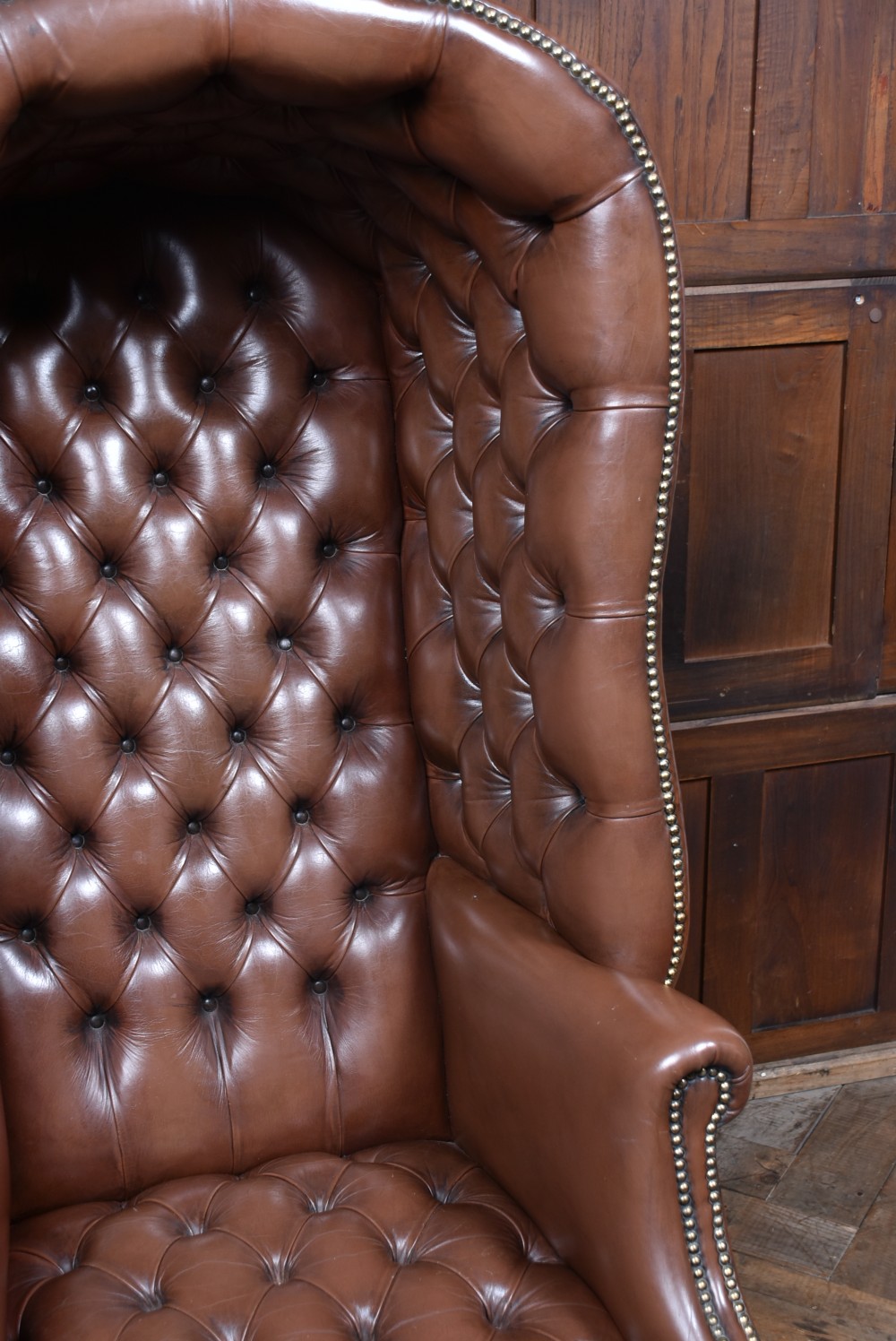 Chesterfield Porter Chair View VII