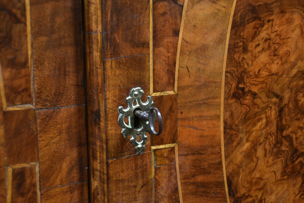William and Mary Walnut Cabinet on Stand View VI