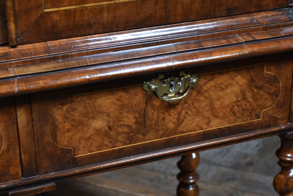 William and Mary Walnut Cabinet on Stand View VII