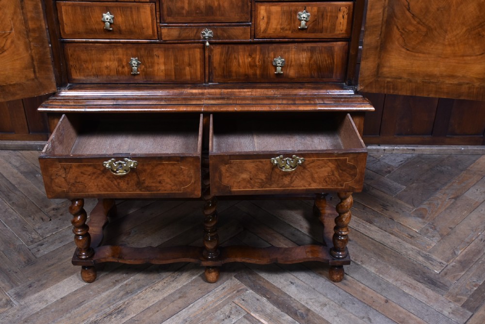 William and Mary Walnut Cabinet on Stand View X