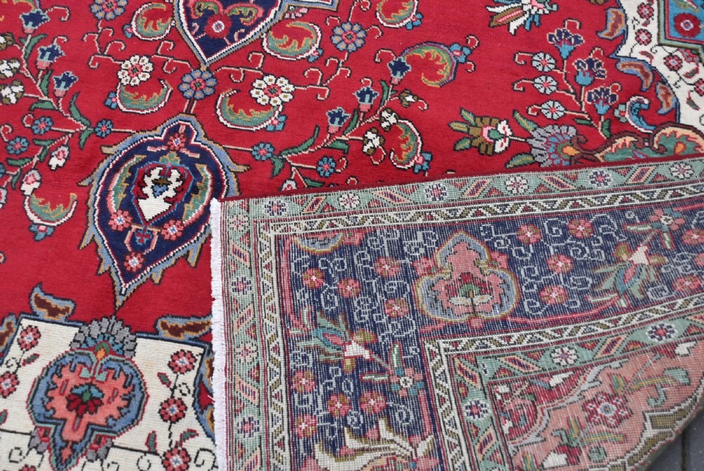 Hand Made Woollen Iranian Rug View X