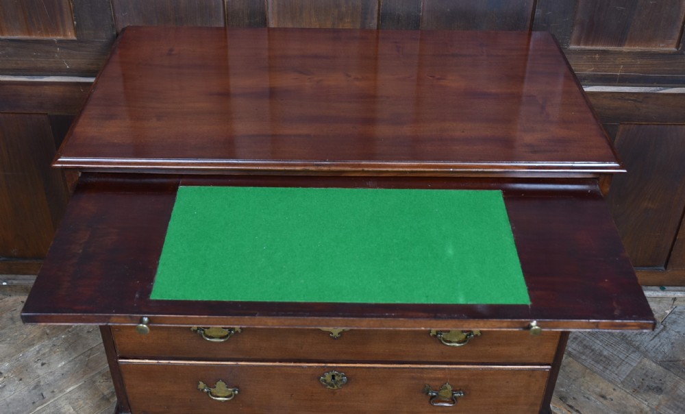 Georgian Mahogany Bachelor's Chest View XII