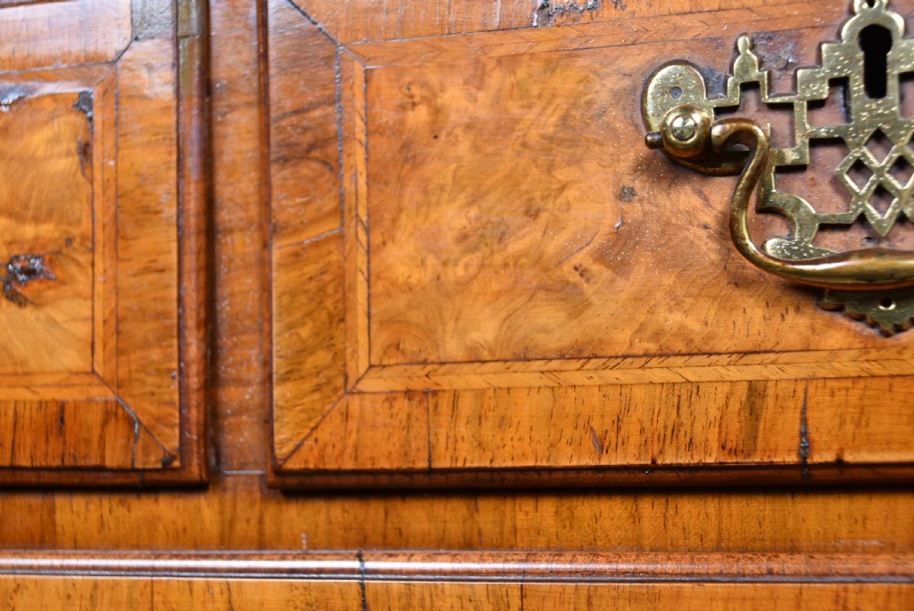 18th Century Walnut Chest on Chest View VII