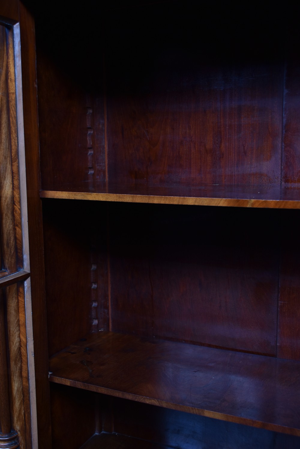 19th-Century French Flame Mahogany Bookcase View VII