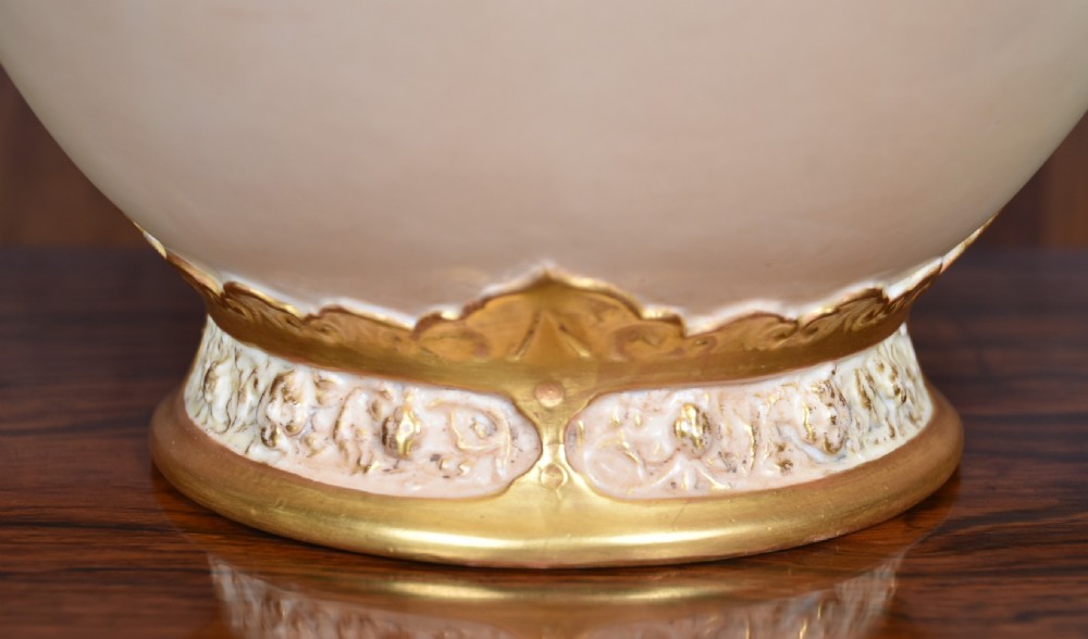 Victorian Royal Worcester Potpourri Vase View VI