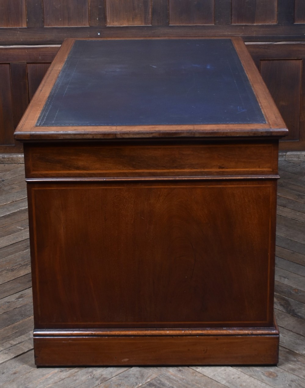 Edwardian Mahogany Knee Hole Desk View VI