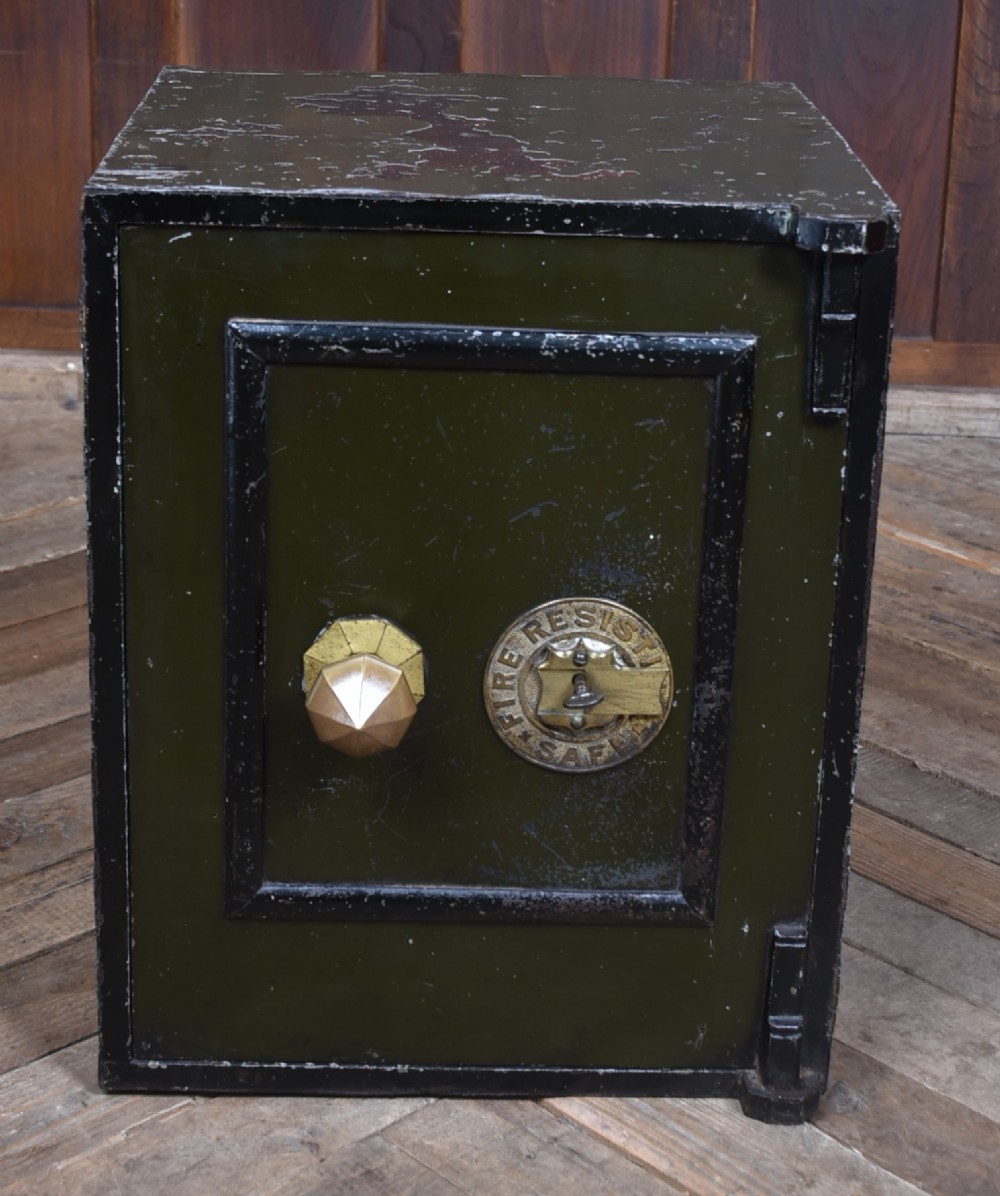 Edwardian Safe View II