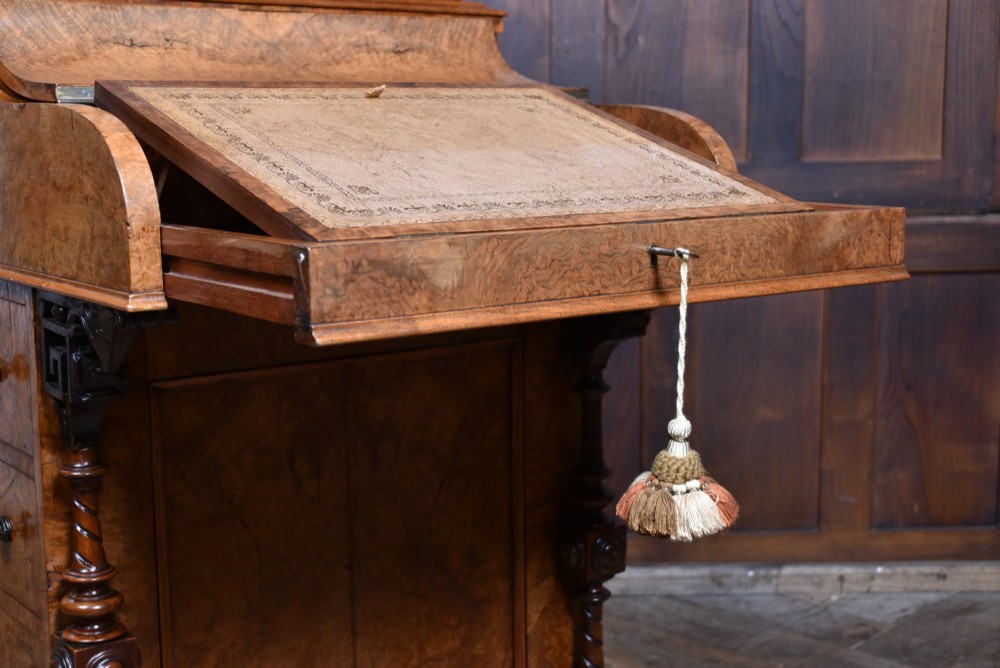 Victorian Walnut Pop Up Piano Top Davenport View IV