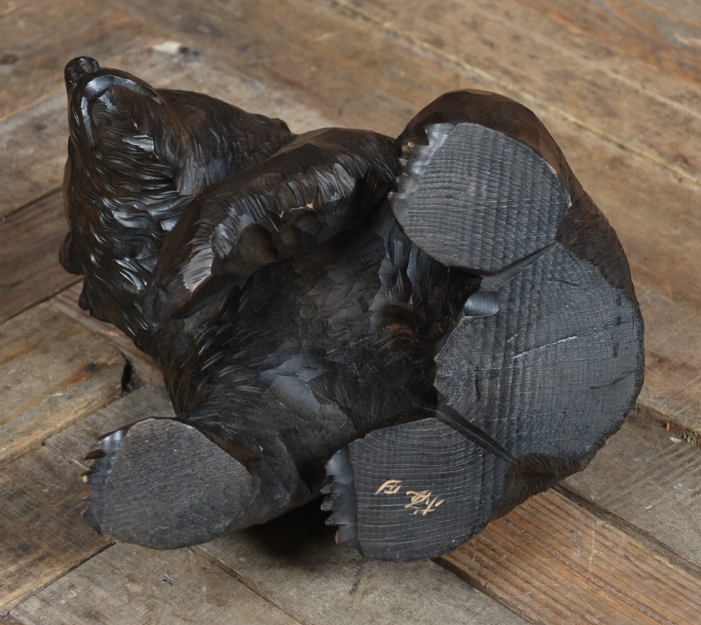 Japanese Carved Bear (Kibori Kuma) View IX