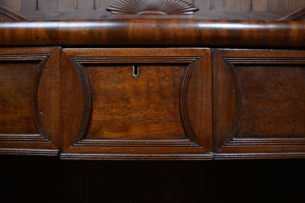 William IV Mahogany Sideboard with Cellarette View XIII