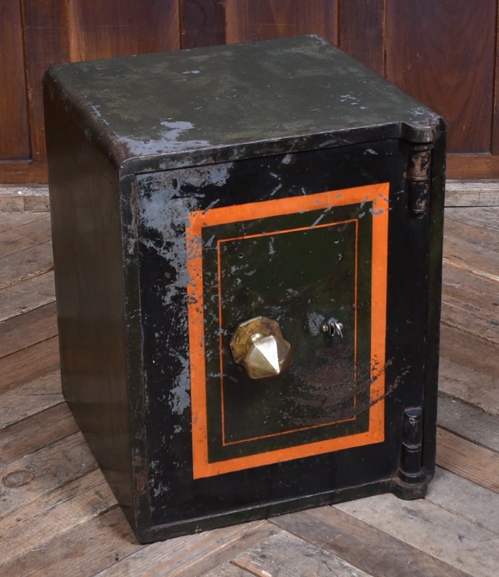 Samuel Withers & Co. Ltd Safe