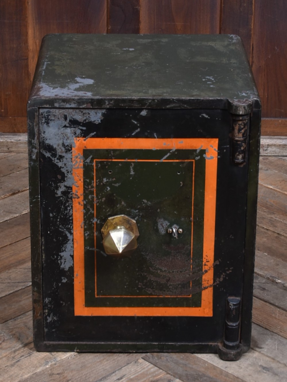 Samuel Withers & Co. Ltd Safe View III