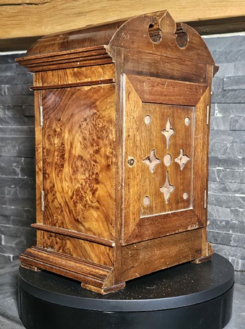 A DIMINUTIVE BURR WALNUT BRACKET CLOCK BY LENZKIRCH C1895 - ADDITIONAL PHOTO 3