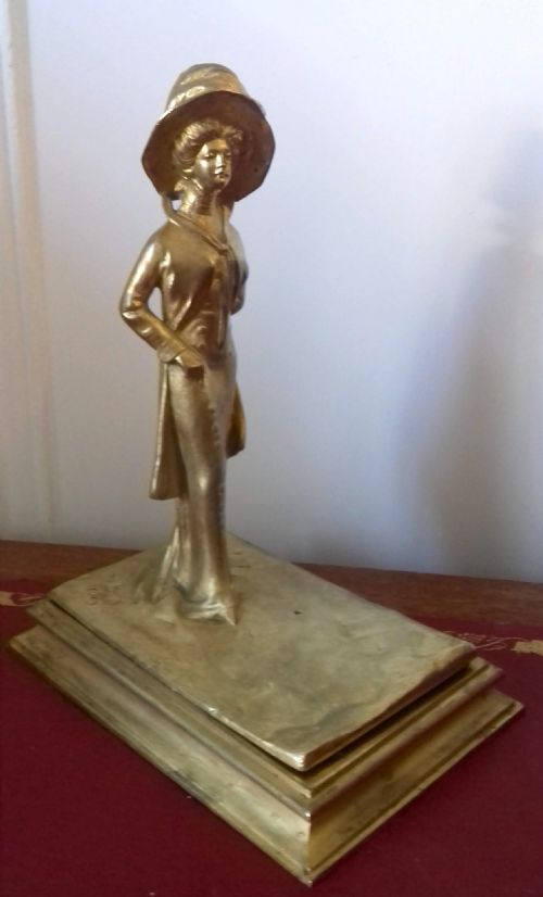 French Art Nouveau Ormolu Gilt Bronze Sculpture Elegant Parisian Lady, 1909