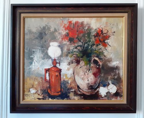 fig 1. A modernist oil painting on canvas depicting red flowers in a terracotta jar alongside a red Pigeon lamp against a textured grey background.