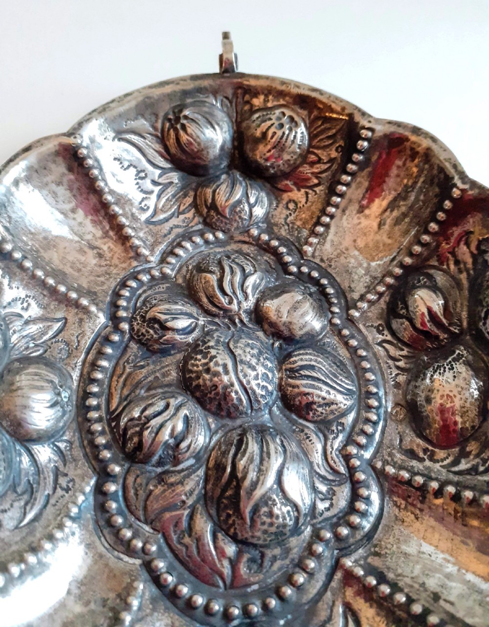 Antique Arts and Craft period pair of repoussé Silver Bowls with handles for nuts and nibbles Continental Silver View VII