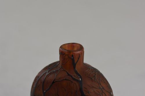 DAUM WINTER LANDSCAPE MINIATURE VASE - ADDITIONAL PHOTO 4