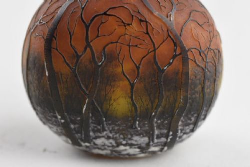 DAUM WINTER LANDSCAPE MINIATURE VASE - ADDITIONAL PHOTO 5