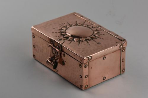 john pearson arts and crafts copper box - CATEGORY: ANTIQUE BOXES - DATED 1900