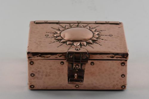 JOHN PEARSON ARTS AND CRAFTS COPPER BOX - ADDITIONAL PHOTO 1