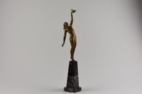 MESSENGER OF LOVE ICONIC ART DECO BRONZE FIGURE BY PIERRE LE FAGUAYS - ADDITIONAL PHOTO 1