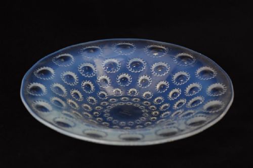 rene lalique asters coupe ouverte - CATEGORY: ANTIQUE GLASS - DATED 1930