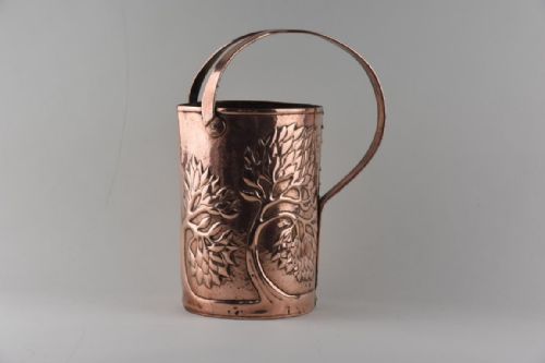 an english arts and crafts copper water carrier - CATEGORY: ANTIQUE METAL - DATED 1900