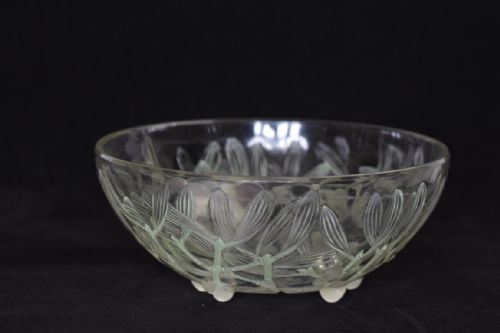 rene lalique gui bowl - CATEGORY: ANTIQUE GLASS - DATED 1920