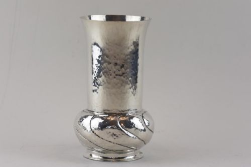 ARTS AND CRAFTS SILVER PLATE KESWICK SCHOOL OF INDUSTRIAL ARTS VASE - ADDITIONAL PHOTO 8