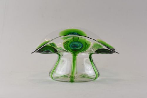 AN ART NOUVEAU 2 COLOUR PEACOCK TRAIL VASE - ADDITIONAL PHOTO 1