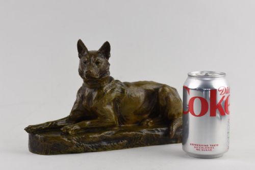 BRONZE FIGURE OF A GERMAN SHEPHERD DOG BY LOUIS RICHE - ADDITIONAL PHOTO 7