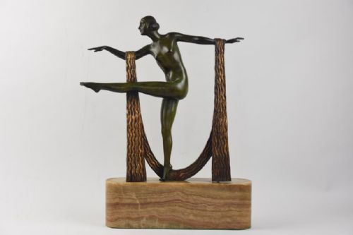 LARGE ART DECO BRONZE FIGURE OF A STANDING FEMALE NUDE DANCER - ADDITIONAL PHOTO 1