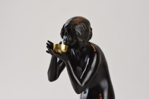 ART NOUVEAU PATINATED BRONZE FIGURE THIRSTY VIKTOR HEINRICH SEIFERT - ADDITIONAL PHOTO 3