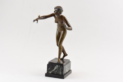balancing gotthilf jaeger an art nouveau patinated bronze figure - CATEGORY: ANTIQUE SCULPTURES - DATED 1910