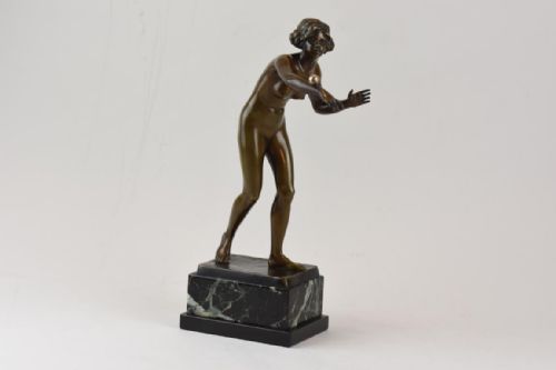 BALANCING GOTTHILF JAEGER AN ART NOUVEAU PATINATED BRONZE FIGURE - ADDITIONAL PHOTO 1