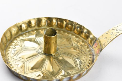 ARTS AND CRAFTS BRASS CHAMBERSTICK - ADDITIONAL PHOTO 2