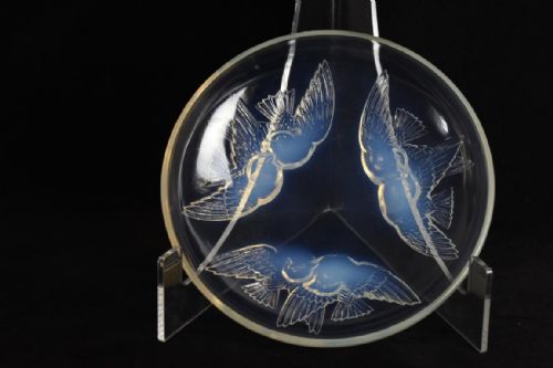 rene lalique nonnettes shallow bowl - CATEGORY: ANTIQUE GLASS - DATED 1930