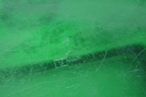 VICTOR SAGLIER ENAMELLED GREEN GLASS BOX WITH LID - ADDITIONAL PHOTO 7