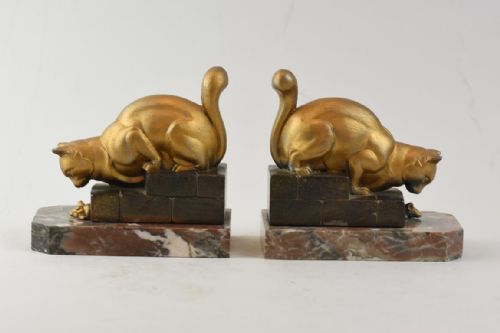 art deco cat and mouse bookends - CATEGORY: ANTIQUE MISCELLANEOUS - DATED 1920