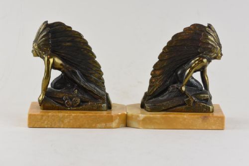 ART DECO BOOKENDS WITH FIGURES OF NATIVE AMERICANS - ADDITIONAL PHOTO 3