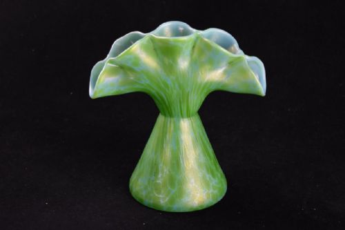 ART NOUVEAU LOETZ TULIP OR FLOWER VASE - ADDITIONAL PHOTO 3