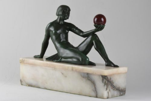 ART DECO LAMP FEATURING A SEATED FEMALE - ADDITIONAL PHOTO 1
