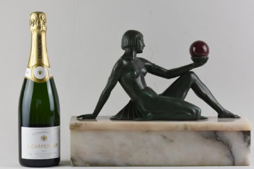 ART DECO LAMP FEATURING A SEATED FEMALE - ADDITIONAL PHOTO 2