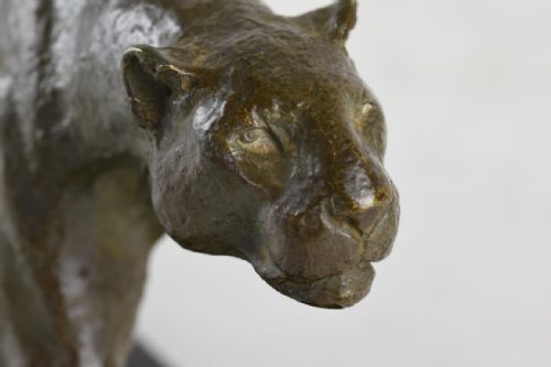 ART DECO PATINATED BRONZE FIGURE OF A PANTHER - ADDITIONAL PHOTO 5