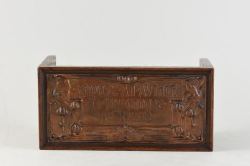 ARTS AND CRAFTS REPOUSSE COPPER AND OAK BOOK TROUGH - ADDITIONAL PHOTO 2