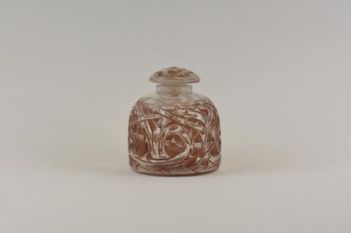 RENE LALIQUE EPINES PERFUME BOTTLE WITH RED STAINING - ADDITIONAL PHOTO 3