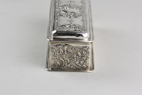 ART NOUVEAU SILVER BOX BY WILLIAM HUTTON - ADDITIONAL PHOTO 1